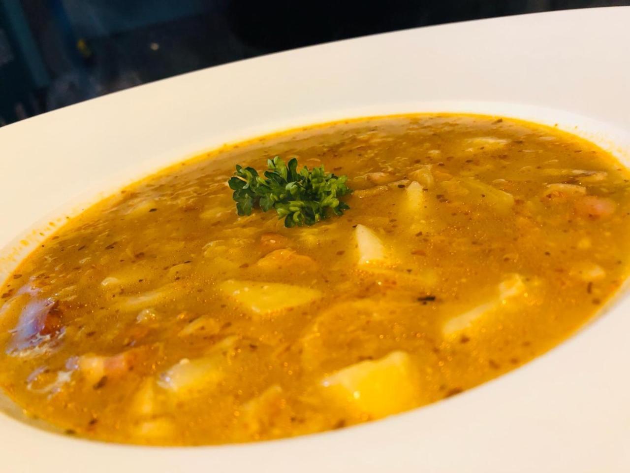 Penzion A Restauracia Hanisberg Krupina Ngoại thất bức ảnh